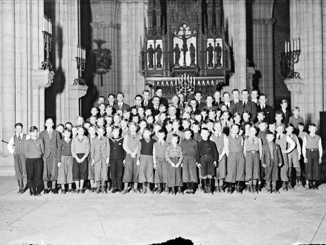 Uppsala domkyrkas gosskör 1936.